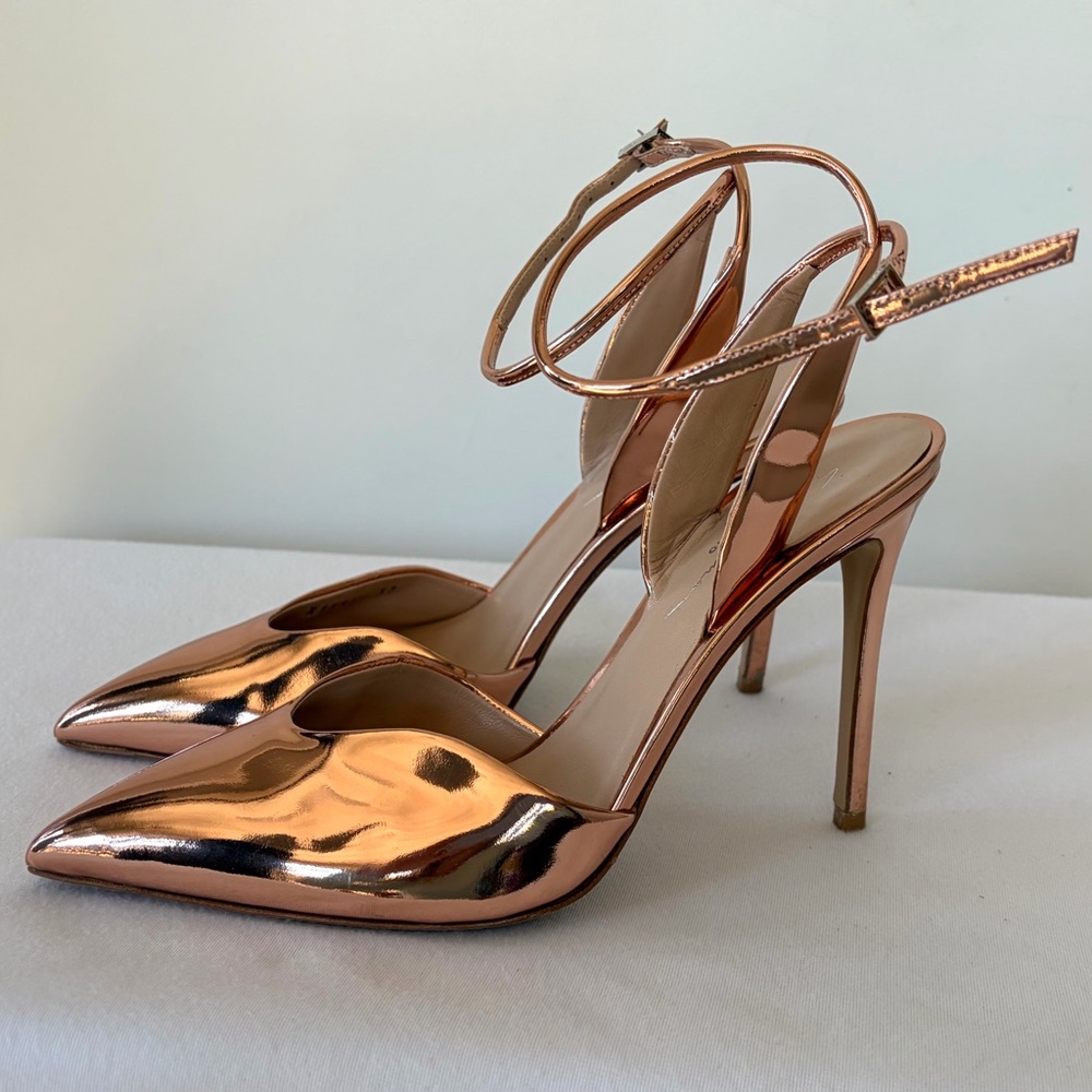 Giorgio Armani Metallic Rose Gold Stiletto Heels, ankle strap, worn once, 37 - Picture 7 of 16